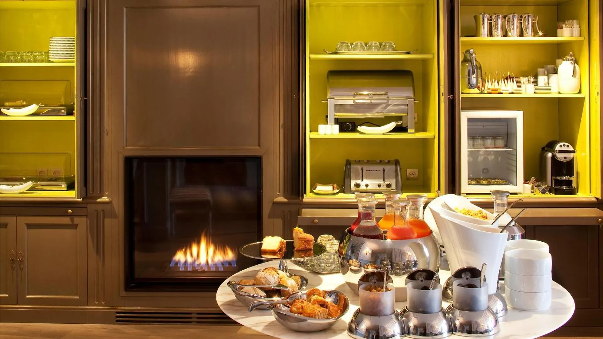 Hotel La Maison Favart