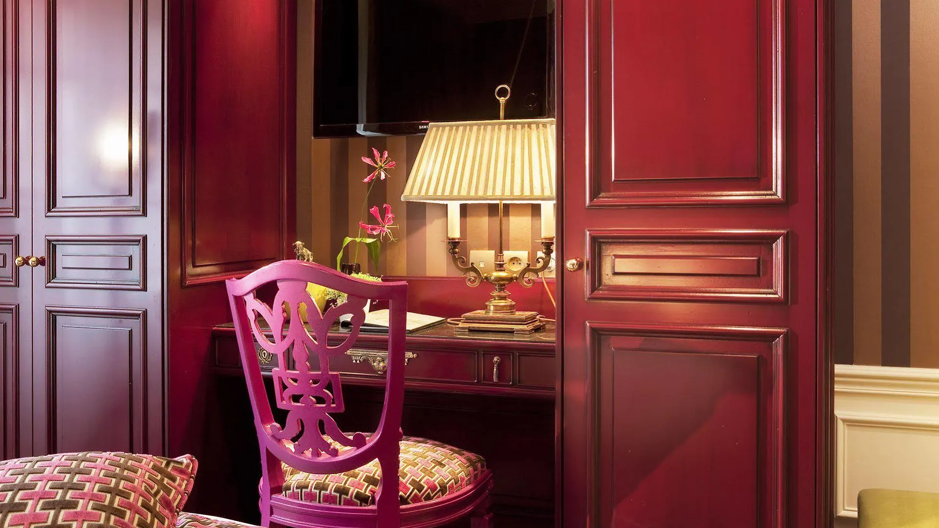La Maison Favart 4* Paris
