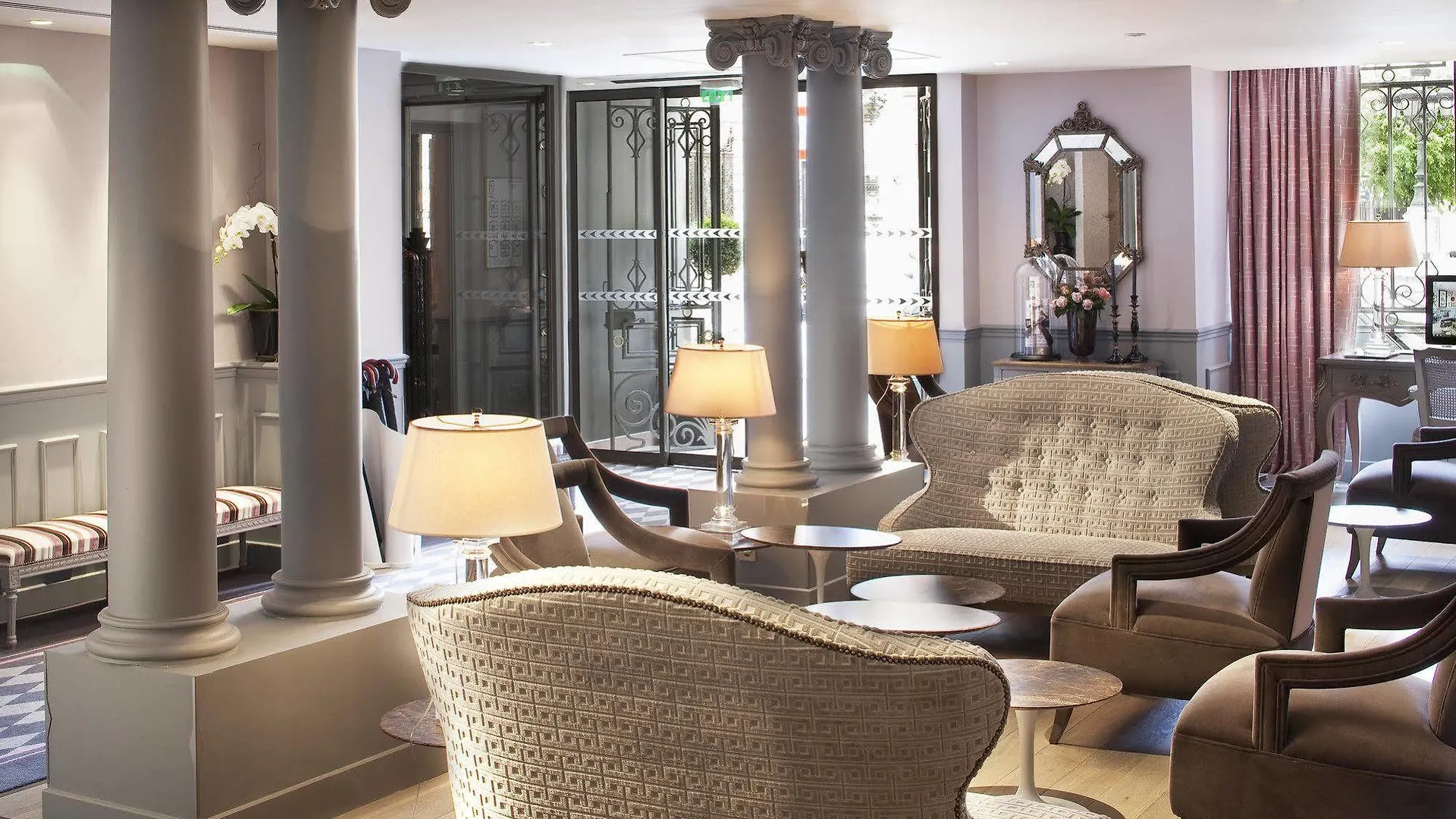 La Maison Favart מלון 4*