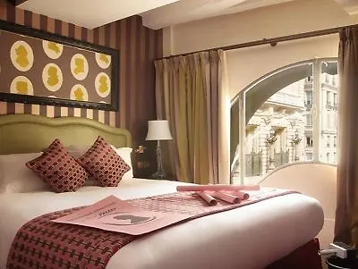 Hotel La Maison Favart Paříž